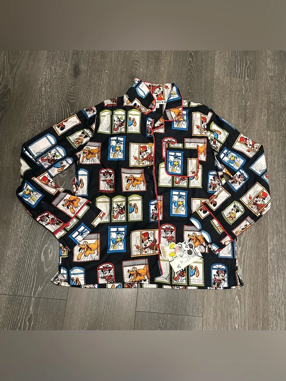 Disney Black Multicolor Cartoon Window Print Kids Pajama Set